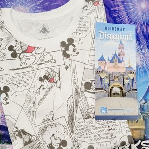 DisneyParks Mickey Vintage Comic Strip Tee Size XL nwt